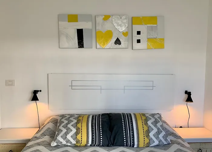 Apartamentos Llamar